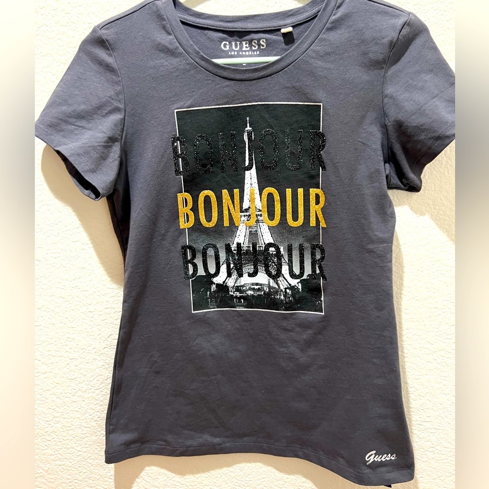 Like New! Guess Los Angeles Bonjour Tee